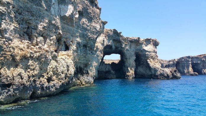 comino malta